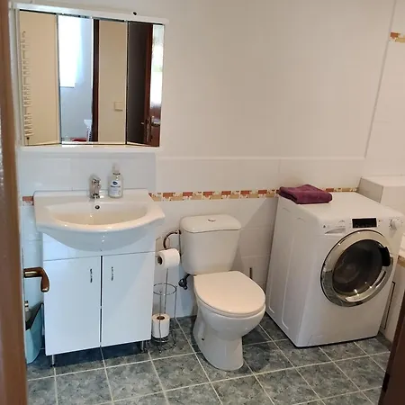 Apartament *